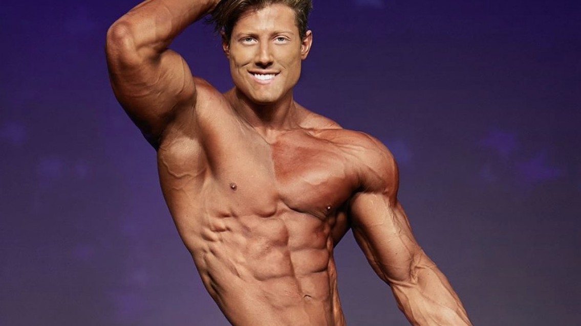 Ken Humano fitness revela o segredo de seu corpo sarado