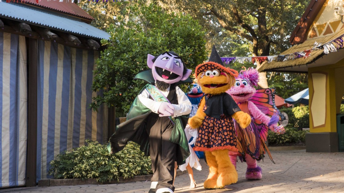 Halloween da Sesame Street retorna ao Busch Gardens Tampa